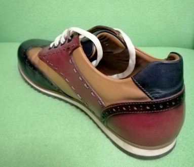 Стильні чоловічі туфлі Thomas Breitling.
(кросівки, черевики)
Розмір 44. Б/У.
. . фото 4