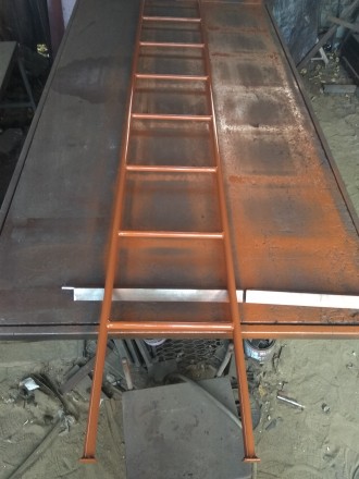 Продам металлическую лестницу длинной 3 м. Новая, возможен заказ по вашим размер. . фото 2