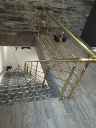Продам металлическую лестницу длинной 3 м. Новая, возможен заказ по вашим размер. . фото 7