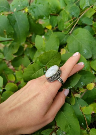 Пропонуємо вам купити неперевершене кільце з чарівно-прекрасним місячним каменем. . фото 4