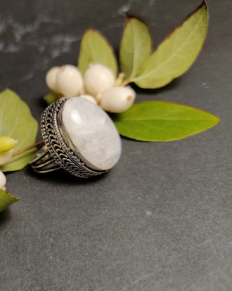 Пропонуємо вам купити неперевершене кільце з чарівно-прекрасним місячним каменем. . фото 2