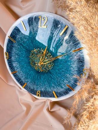Настенные часы из серии EPOXY – это воплощение красоты эпоксидной смолы в сочета. . фото 6
