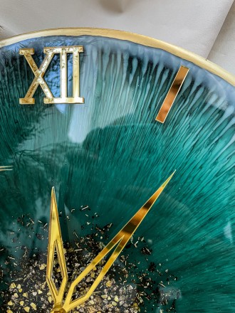 Настенные часы из серии EPOXY – это воплощение красоты эпоксидной смолы в сочета. . фото 7