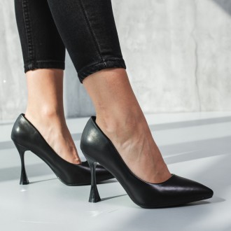 Женские туфли черные Dixie 3723 Туфли женские выполнены из искусственной кожи. М. . фото 7