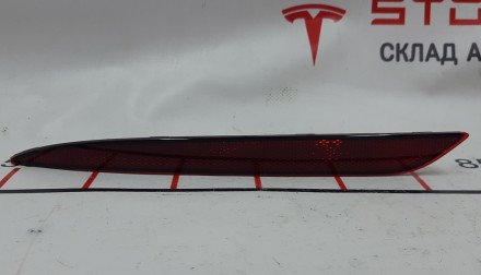 Отражатель заднего бампера левый пассивный NEW Tesla model 3 1077406-00-F
Доста. . фото 2