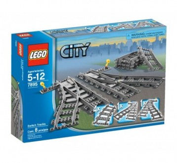 
	Ваш Лего-город постепенно застраивается новыми зданиями, в нем появляются новы. . фото 2