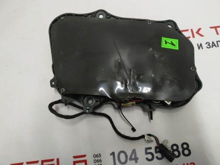 Чехол-сумка зарядного устройства TESLA Tesla model X 1126118-00-B
Доставка по У. . фото 6