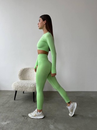 Жіночий спортивний костюм безшовний для йоги і фітнеса, що тягне одяг рашгард і . . фото 7