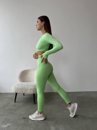 Жіночий спортивний костюм безшовний для йоги і фітнеса, що тягне одяг рашгард і . . фото 3