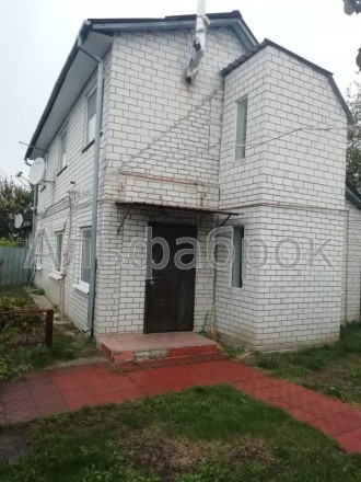 Продается дом в г. Бровары в 9-ти км от г. Киева. 
Рядом школа, садик, парк, маг. . фото 2