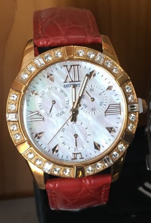 Жіночий годинник Orient FUT0B006W - це модний, стильний годинник з приголомшливи. . фото 3