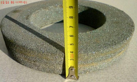 круг шлифовальный абразивный, с промышленного станка, размеры около: высота 4 см. . фото 5