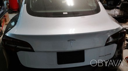 Диван второго ряда сидений (с подогревом) PUR BLK Tesla model 3 1452685-C3-C
До. . фото 1