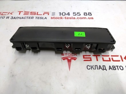 Подушка безопасности пассажира колени Tesla model X S REST 1005260-00-H
Доставк. . фото 4