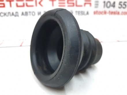 Пыльник кардана рулевой колонки Tesla model X 6006950-00-B
Доставка по Украине . . фото 3