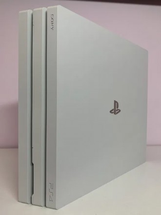 В комплекті:
- Sony Playstation PRO 1000гб
- Контролер (оригінал)
- Кабель жи. . фото 5