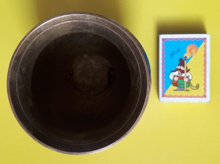 Индийская латунная ваза ручной работы.

1980-е годы. ВИНТАЖ!

Высота изделия. . фото 8