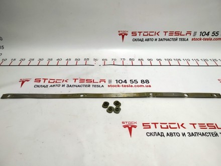 Накладка батареи высоковольтной боковая комплект Tesla model X S REST 1032384-00. . фото 2