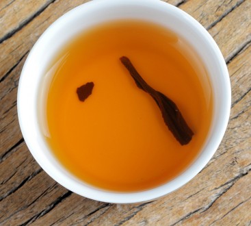 Красный тайваньский чай Жи Юэ Тань — это потрясающий чай сильной ферментации и с. . фото 7