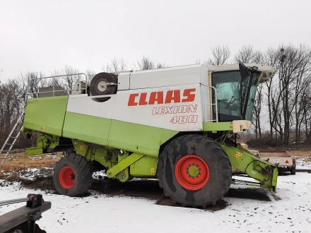 Комбайн зернозбиральний
Claas Lexion 480
1997 рік випуску
двигун Мерседес
в . . фото 7