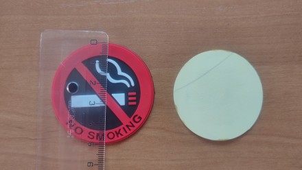 Предупреждающая наклейка о запрете курить в авто

Наклейка в салон автомобиля . . фото 7