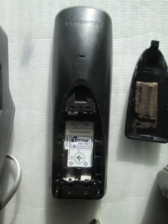 Panasonic KX-TG1107UA Black. Радіотелефон стаціонарний, кнопочний

Panasonic K. . фото 7