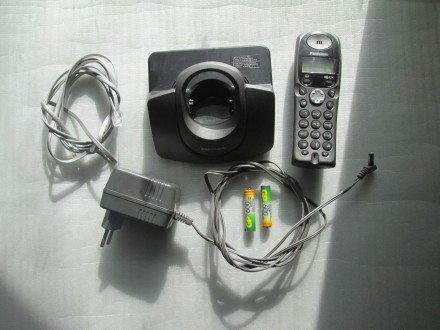 Panasonic KX-TG1107UA Black. Радіотелефон стаціонарний, кнопочний

Panasonic K. . фото 2