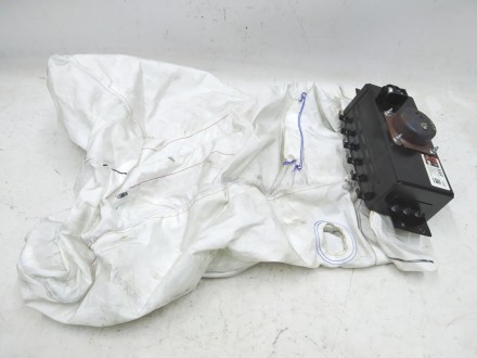 Подушка безопасности пассажира (торпедо) под восстановление Tesla model 3 107782. . фото 2
