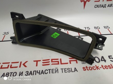Корпус фильтра кондиционера (передняя насадка) Tesla model S 1013536-00-A
Доста. . фото 3