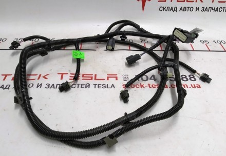 Электропроводка бампера переднего с повреждением Tesla model X 1032433-00-G
Дос. . фото 2