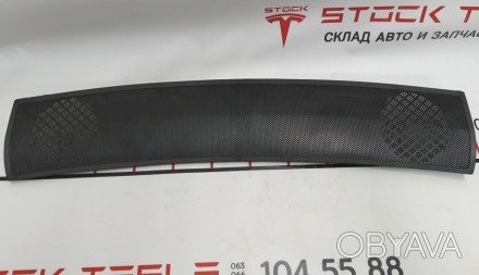 Накладка для динамиков крышки багажника в сборе Tesla model S, model S REST 1009. . фото 1