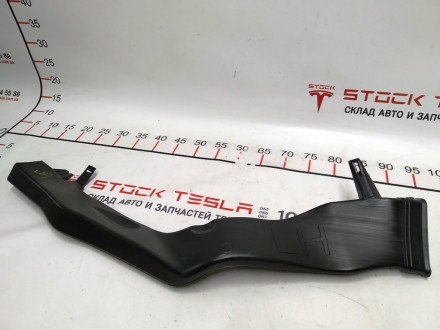 Воздуховод системы вентиляции левый Tesla model X 1090900-00-B. Киев. фото 1 Воздуховод системы вентиляции левый Tesla model X 1090900-00-B. Киев. фото 1