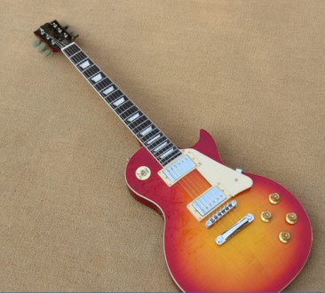 Электрогитара Gibson Les Paul Standard Heritage Cherry Sunburst. С логотипом Gib. . фото 3