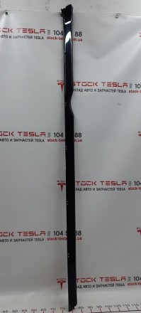 Шланг насоса охлаждения двигателя заднего AWD Tesla model S 1049684-00-A
Достав. . фото 2