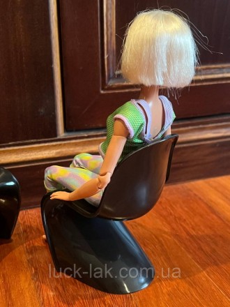 Кресло гнутое дизайнерское для куклы Барби или других подобных кукол 1/6 Блайз, . . фото 4