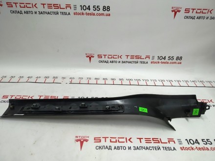 Облицовка порога передней правой двери нижняя Tesla model X 1035987-00-G
Достав. . фото 4