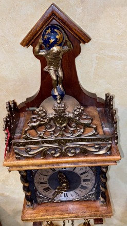 Декоративные настенные часы с маятником и гирями, Голландия. Подражание средневе. . фото 4