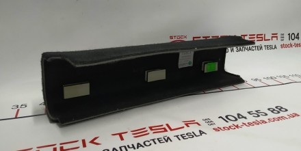 Обшивка ковровая П-образная переднего бокса подкапотного Tesla model S 1007326-0. . фото 3