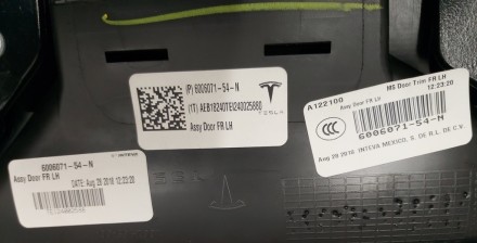 Электропроводка бампера заднего (6 парктроников) Tesla model S 1004421-04-P
Дос. . фото 2