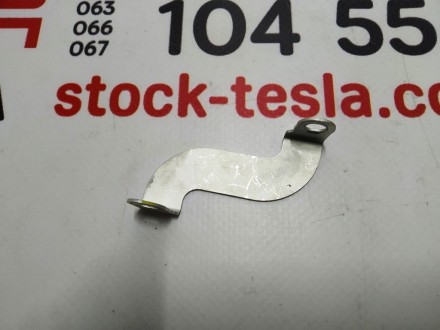 Шина заземления основного разъема высоковольтной батареи Tesla model S 1009035-0. . фото 2