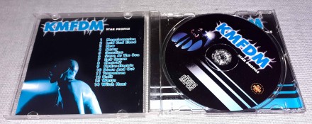 Продам СД KMFDM – Star Profile
Состояние диск/полиграфия VG+/VG+
Коробка. . фото 4