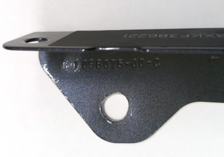 Табличка с VIN кодом под лобовым стеклом Tesla model 3 1006865-00-C
Доставка по. . фото 4