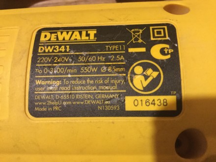 Продам электролобзик DeWalt DW341 в отличном рабочем состоянии.В комплекте сам Л. . фото 3