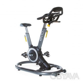 
 Relay Fitness EVOcx Angle — професійний спінбайк для інтенсивних навантажень.
. . фото 1