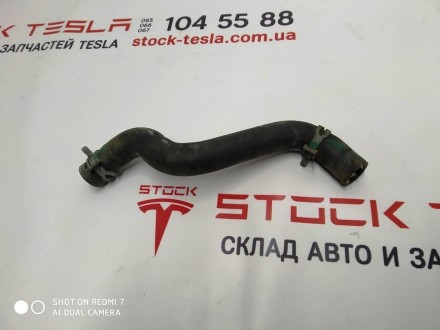 Шланг охлаждения на тройной клапан Tesla model S 6007347-00-C
Доставка по Украи. . фото 3