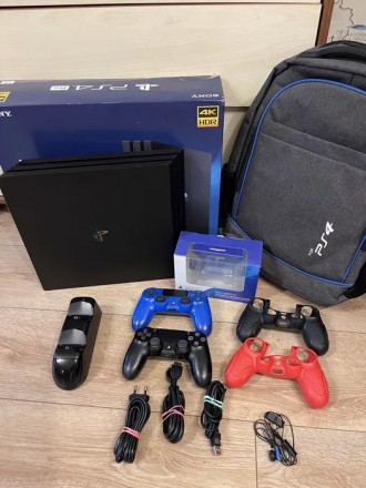 Playstation 4 PRO 1tb CUH-7208B два джойстика комплект на фото. Київ. фото 1 Playstation 4 PRO 1tb CUH-7208B два джойстика комплект на фото. Київ. фото 1
