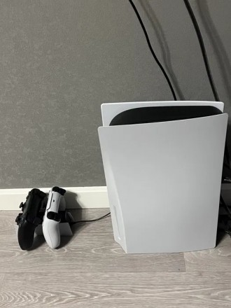 Sony Playstation 5 Blue-Ray Ua на гарантии. Київ. фото 1 Sony Playstation 5 Blue-Ray Ua на гарантии. Київ. фото 1