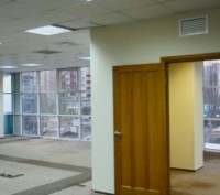 Оренда офісу 375 м2 3-й поверх, 1 секція з ремонтом після орендаря, з ковроліном. Харьковский. фото 7