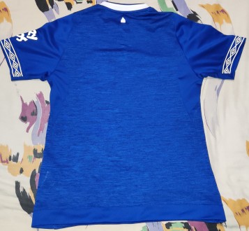 Подростковая футболка UMBRO FC Everton, длина-55см, под мышками-40см, новое сост. . фото 3