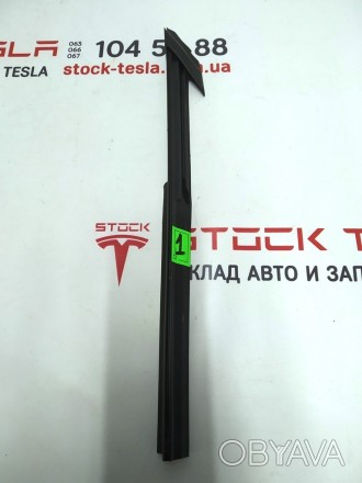 Уплотнитель форточки двери передней левой Tesla model S, REST 6009580-99-C
Дост. . фото 1